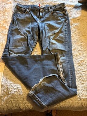 BKE Drew Jeans in Dark Blue Denim with Red Accent